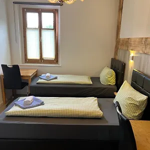 https://gasthof-lowen.com-bavaria.com